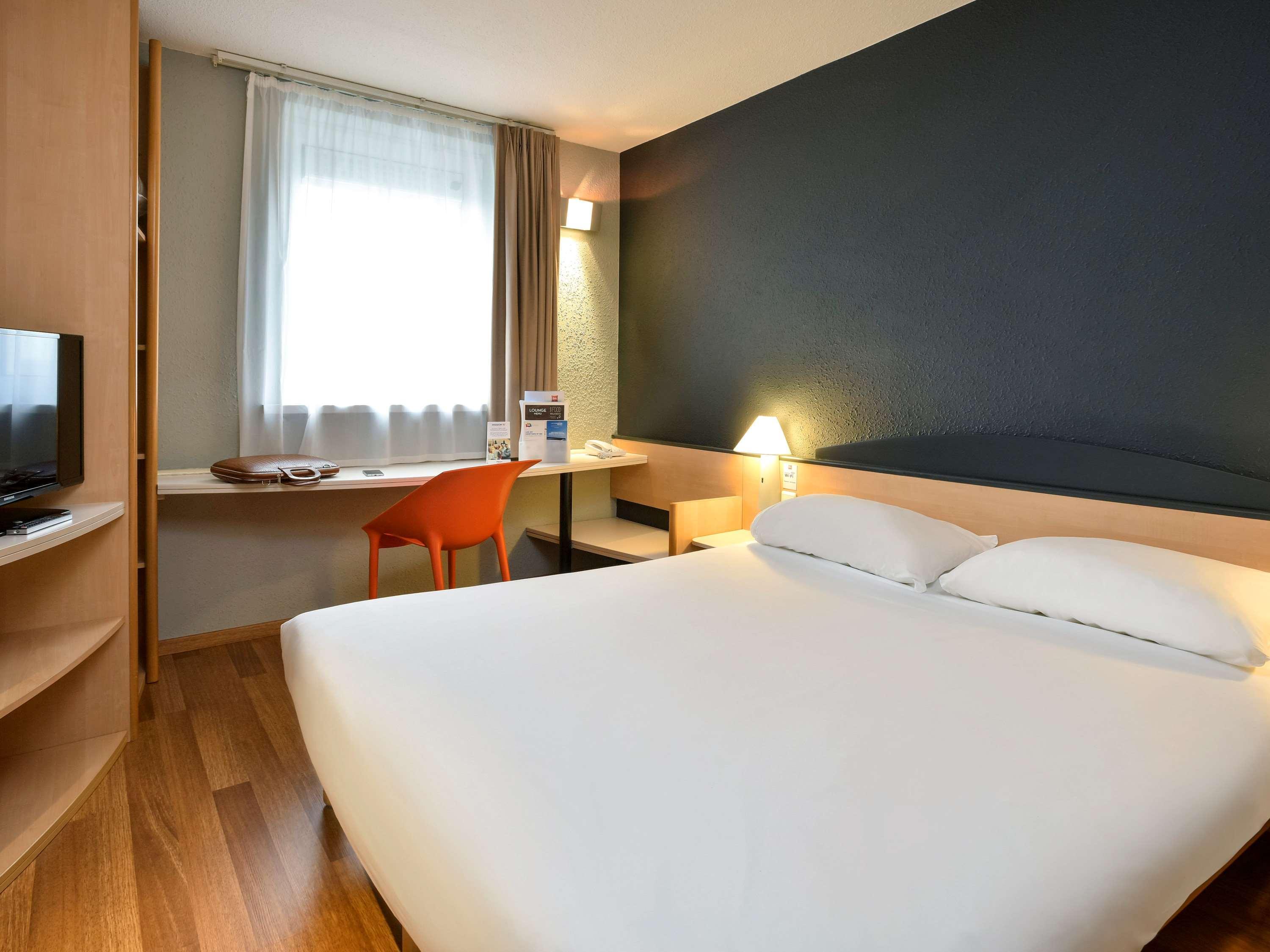 Ibis Centre Gare Charleroi